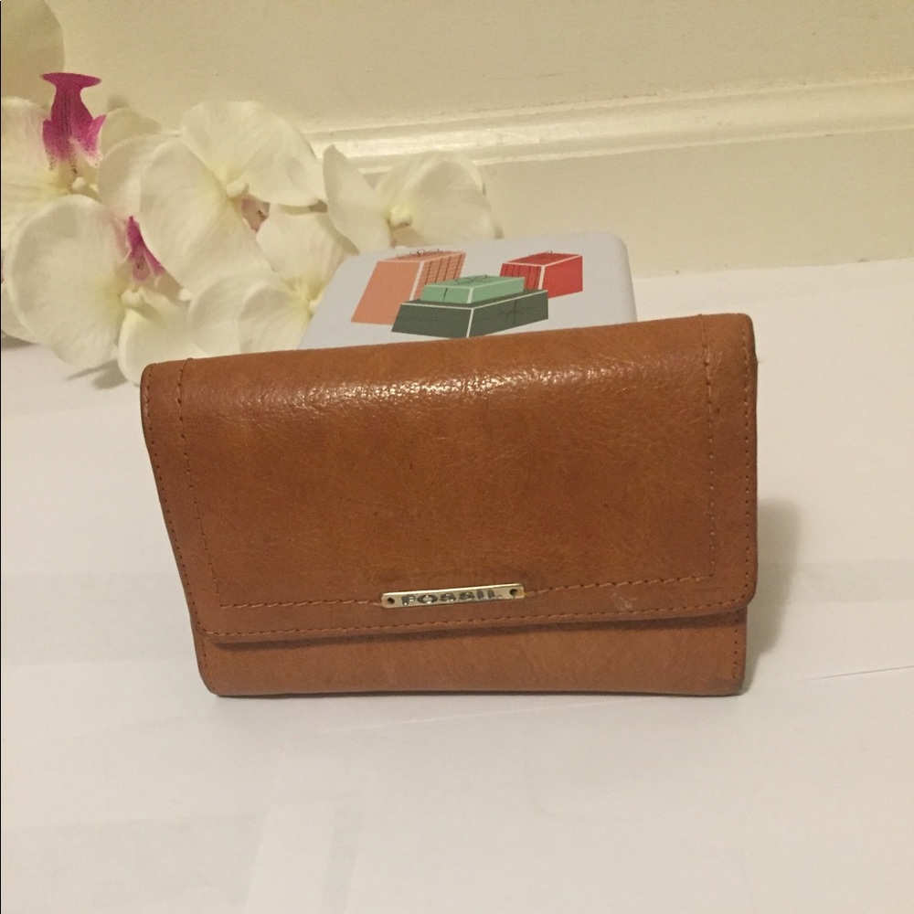 Fossil wristlet. Camel color.  Genuine leather